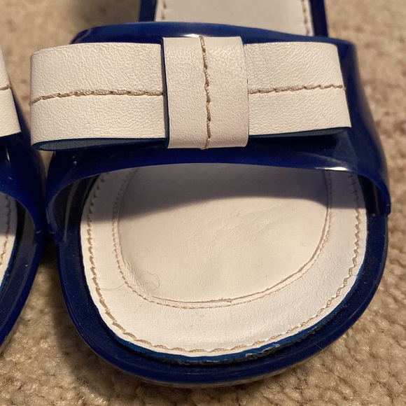 Stuart Weitzman Heels - Picture 4 of 9